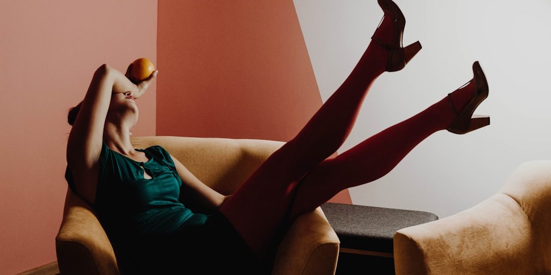 Élégance féminine et pouvoir : maîtrisez l'art du tailleur