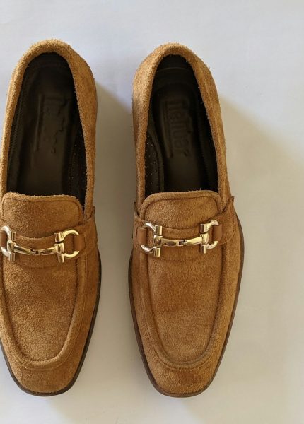 Porter des mocassins