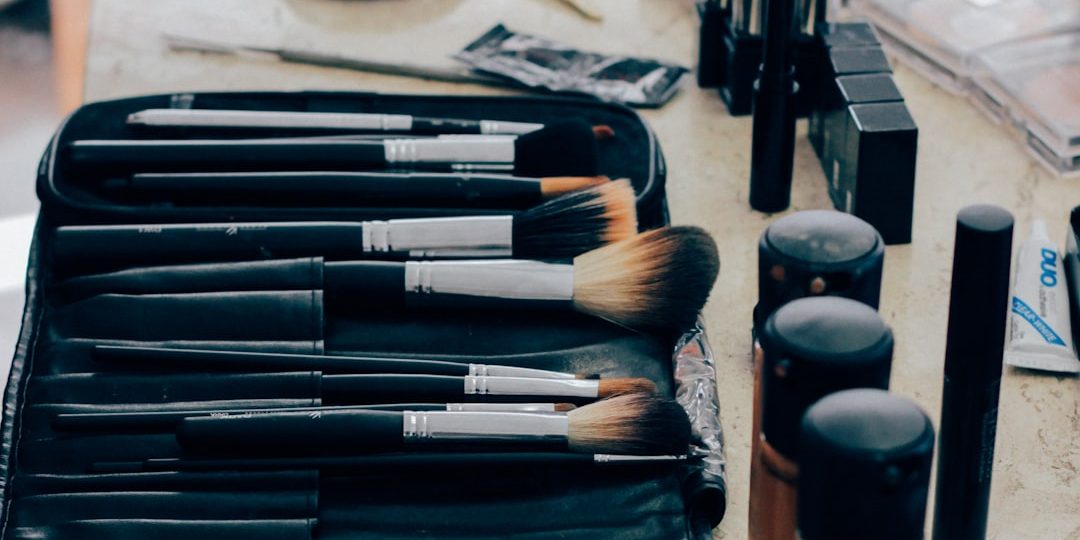Soin de peau et lumière naturelle sur le visage