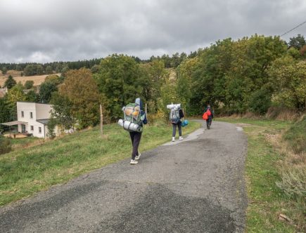 Trek vs randonnée : définitions et différences essentielles